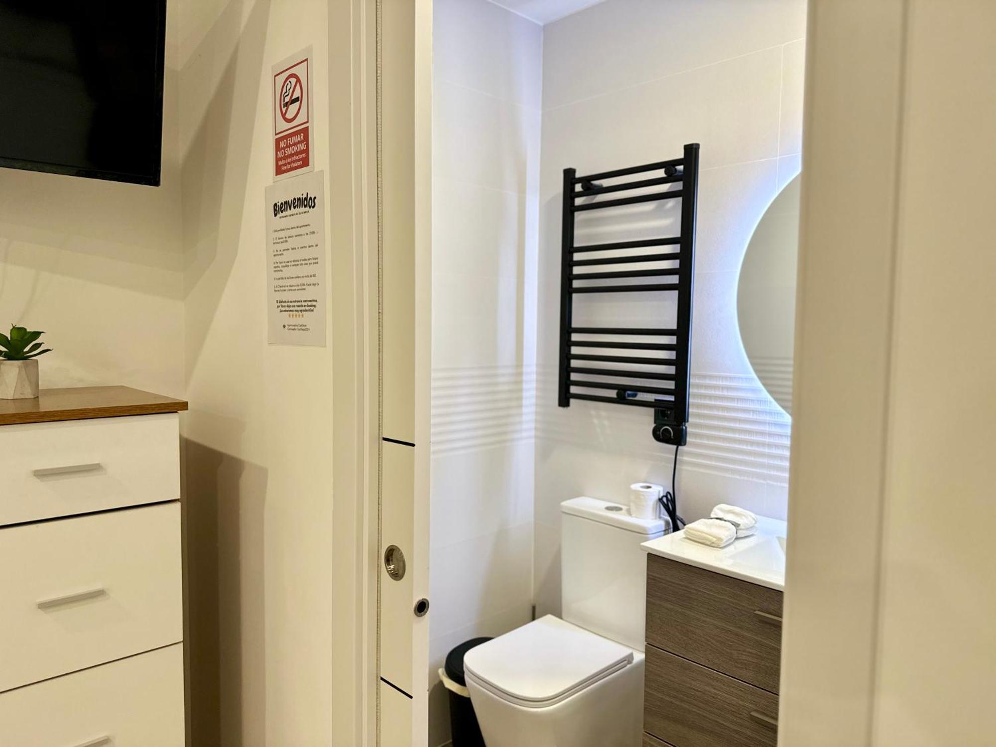 Apartamentos Castillejos Madrid Bagian luar foto